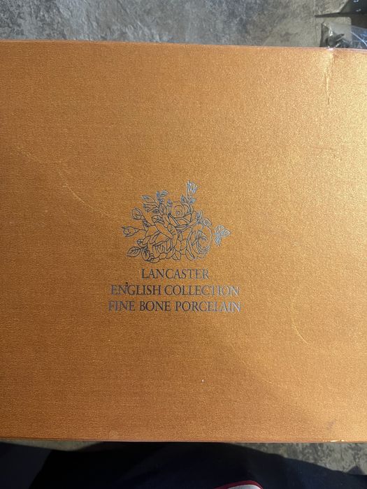 Луксозен порцеланов сервиз Густав Климт – Fine Bone Porcelain