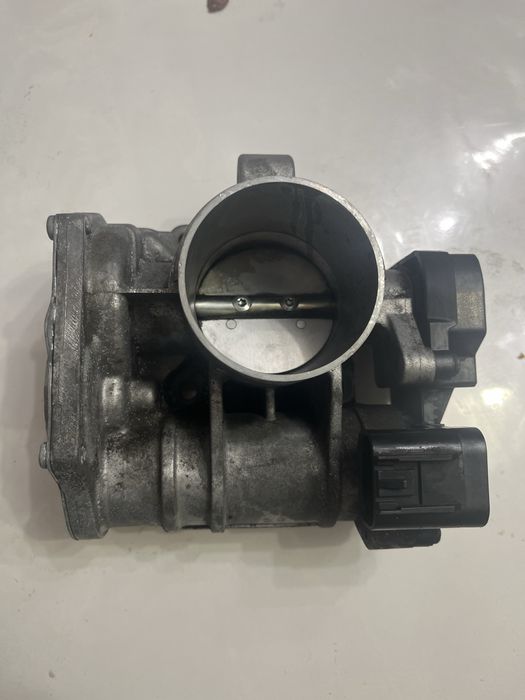 Дроссельная заслонка ВАЗ 2114 б/у