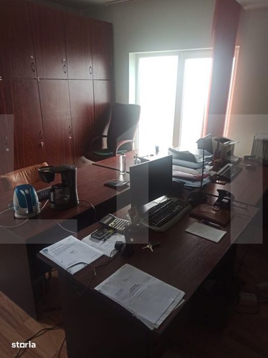 Spatiu comercial, de vanzare, parter + apartament la etaj, zona Mehala