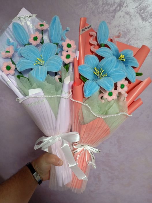 Buchete flori handmade din sârmă plușată 
Nu se ofilesc niciodată și