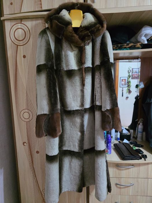 Продам шубу  размер 50