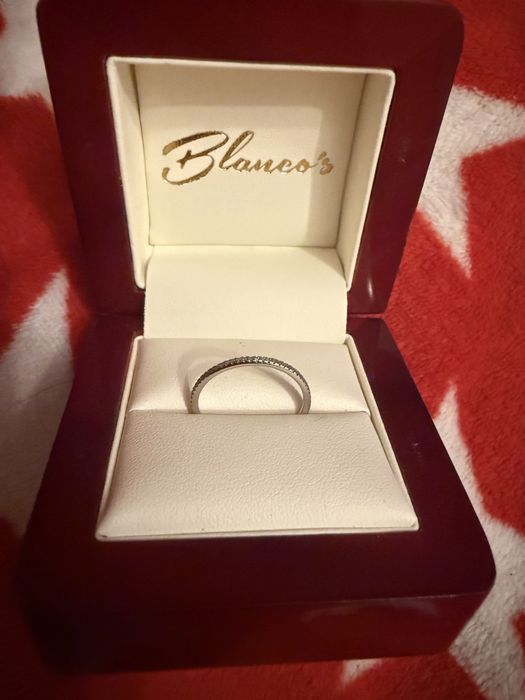 Inel de logodna din aur alb cu diamante mar 56