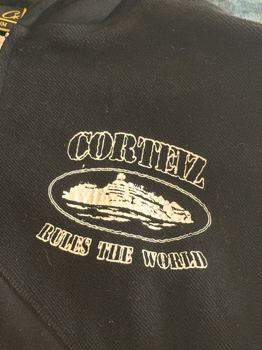 ОРИГИНАЛЕН Corteiz суичър с 2 ципа