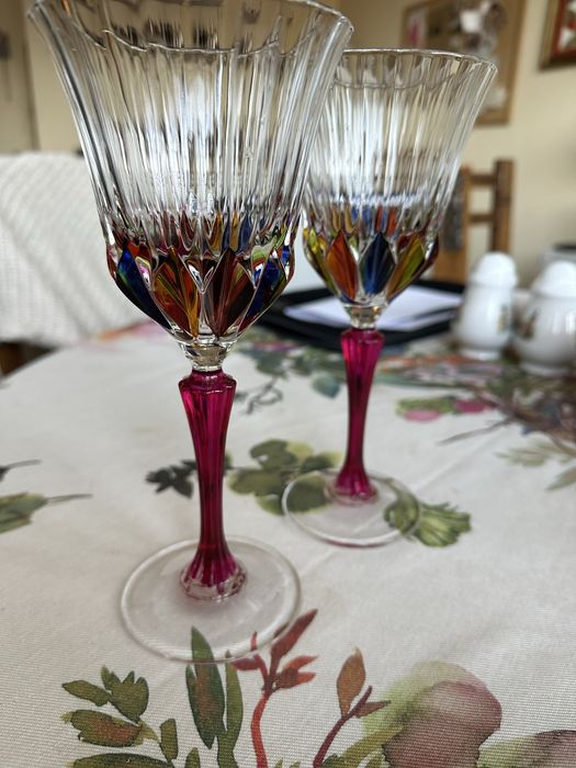 Рисунани чаши от остров Мурано