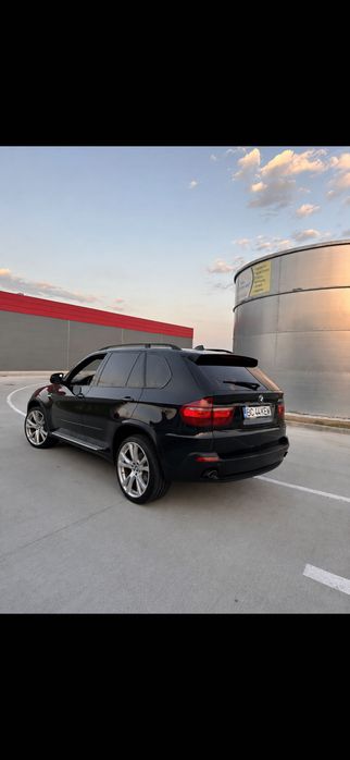 Vând BMW X 5 an 2007
