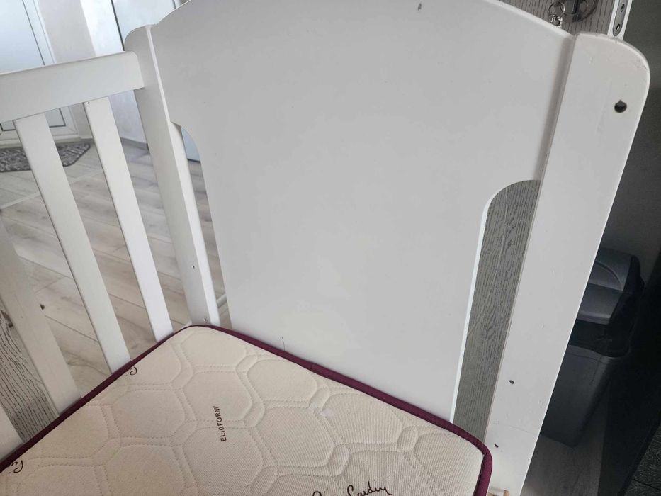 Бебешка кошара на 2 години