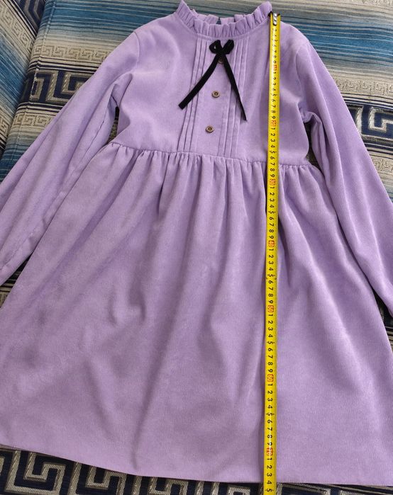 Вельветовое платье на девочку до 8 лет