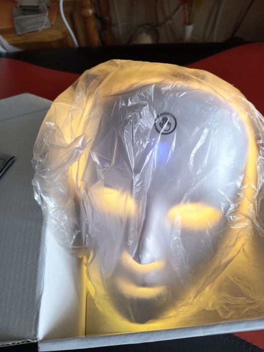 Лед маска за лице