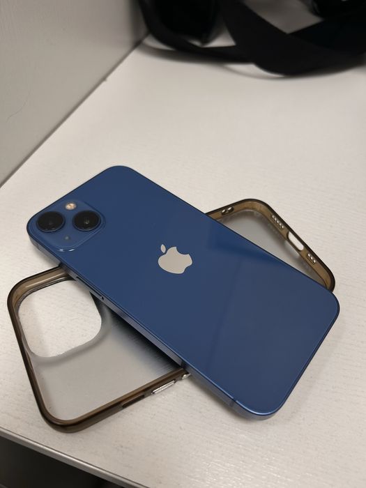 Продается 13 айфон