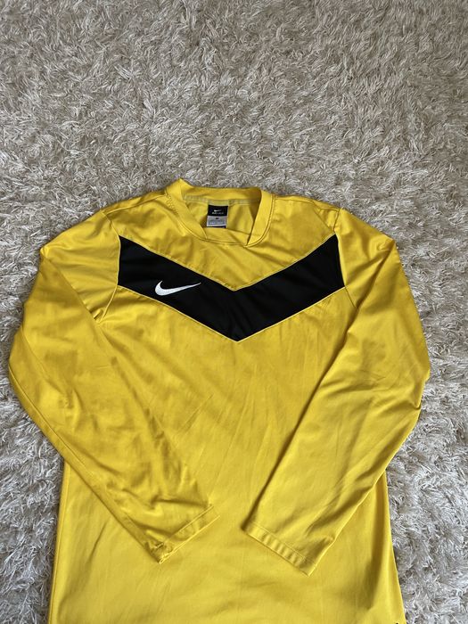 Bluza Nike in stare buna