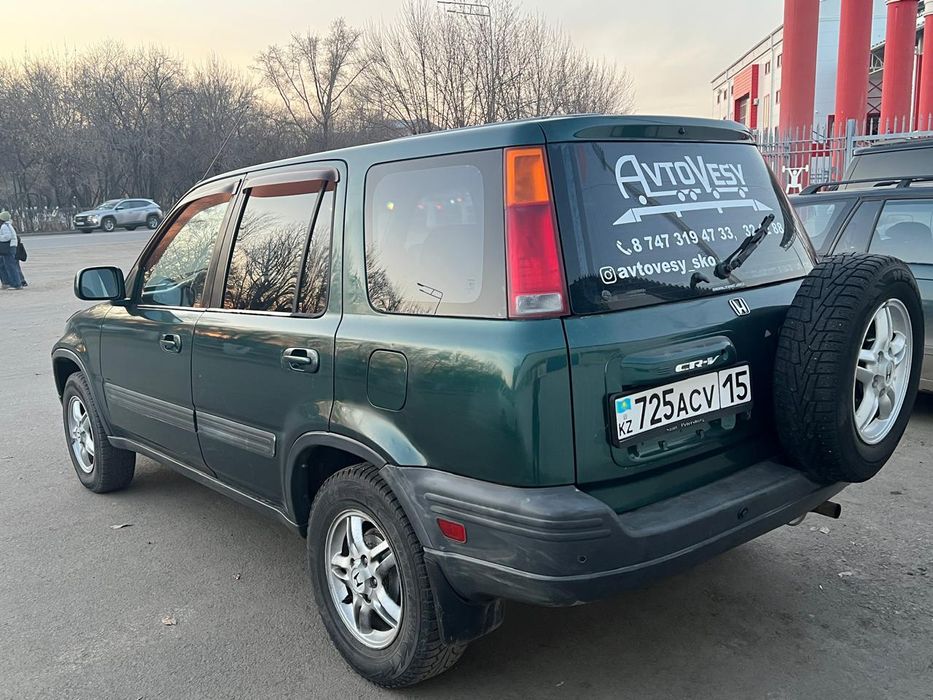 Хонда црв 2 литра механика левый руль