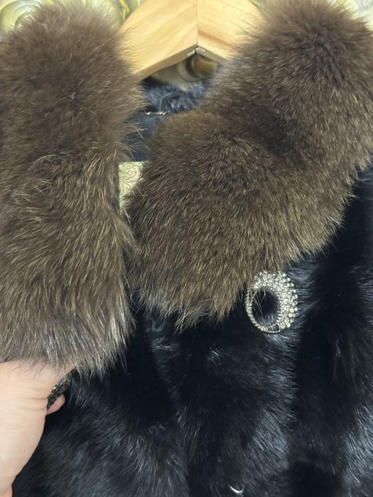 Продам две норковые шубы