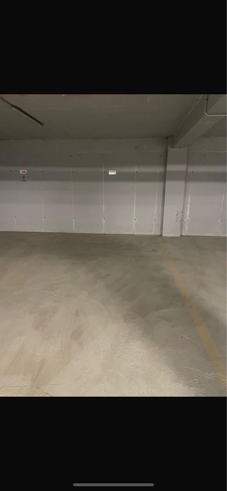 Ofer spre inchirirere loc de parcare Maurer rezidence