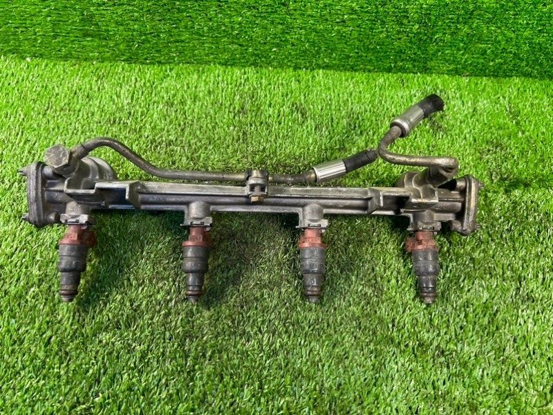 Форсунки топливные Мерседес Мерс 111 с180 е200 c180 e200