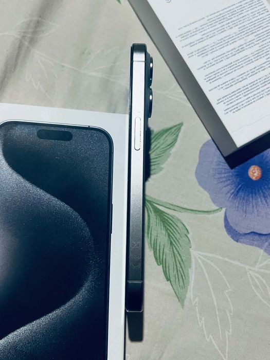 Iphone 15 Pro 128 GB в отлично състояние