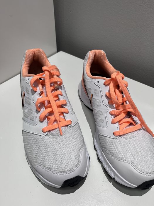 Pantofi sport Nike Downshifter 6