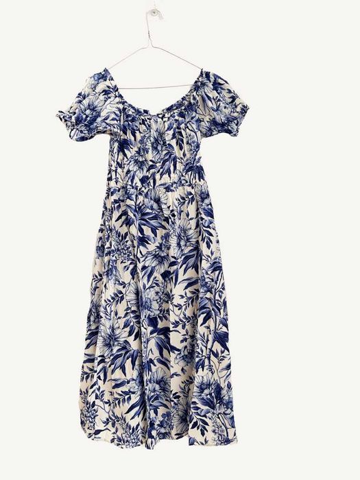 Ефирна дамска рокля синьо-бял флорален принт - размер S