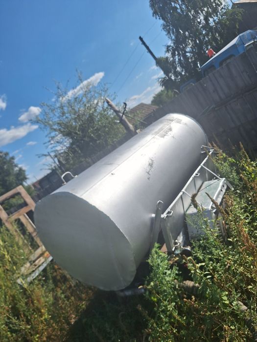 Прицеп бочка на автомобиль