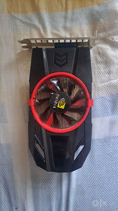 Gt 730 2gb ddr3  yangi
