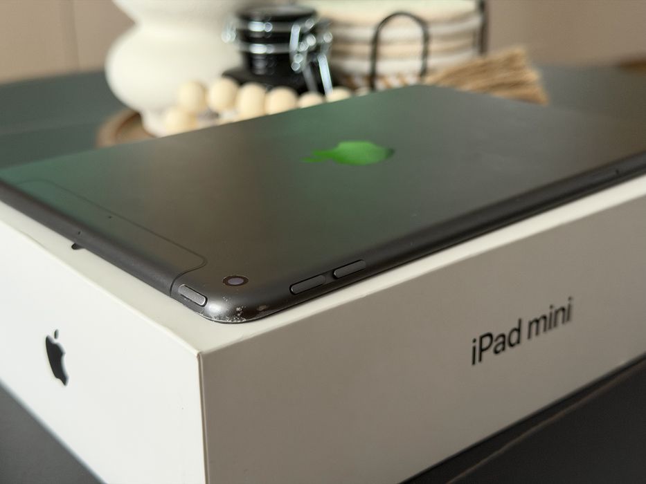 Ipad Mini 5 64GB Wifi + Cellular