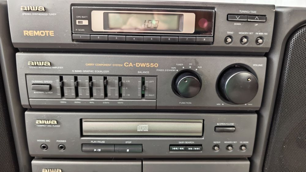 Combina Aiwa CA-DW