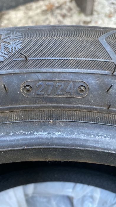 Зимние шины липучка.