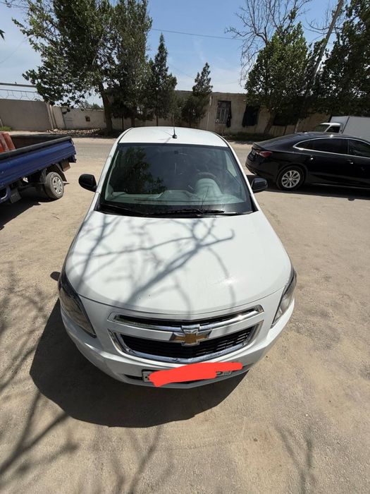 Chevrolet Cobalt 2025 — 5