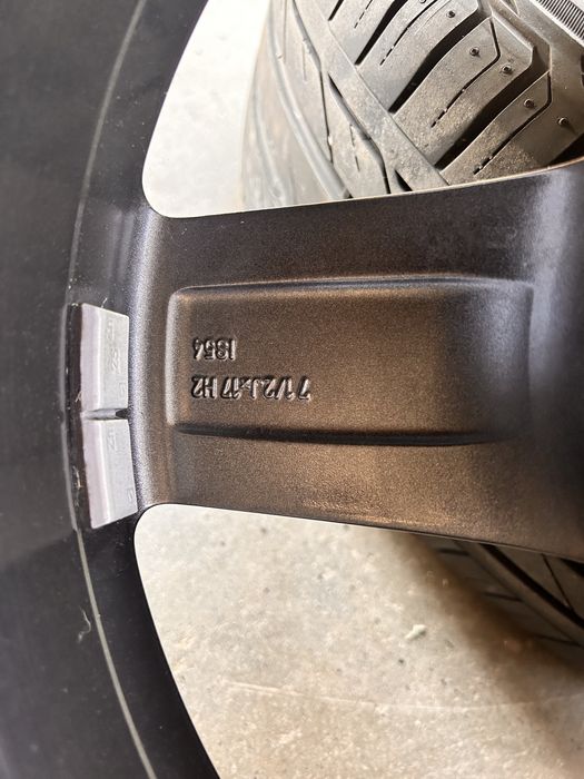 BMW 5х112 17ки джанти с гуми