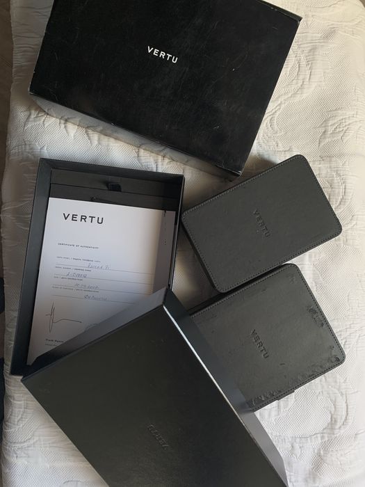 Vertu оригинал