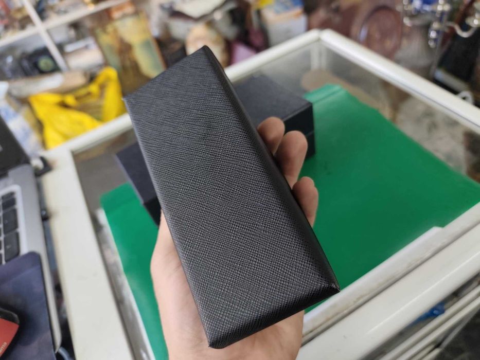 Калъф за очила прада prada с кутия