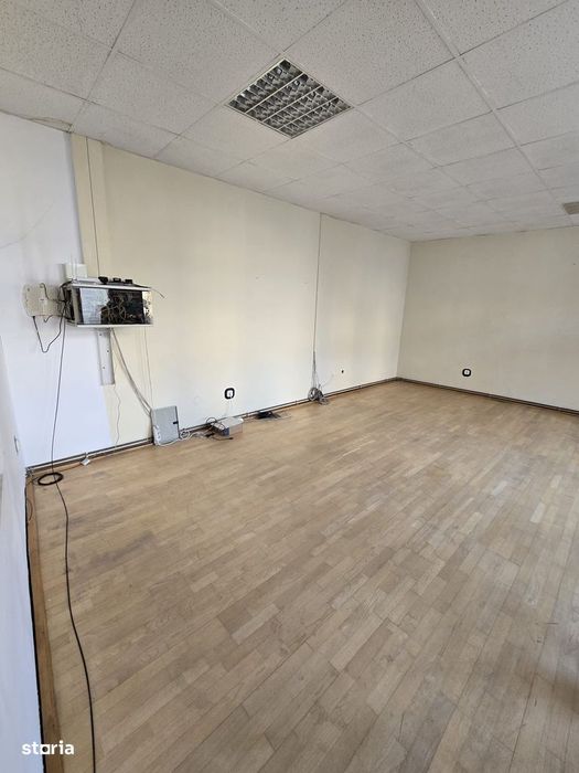Spațiu comercial de închiriat – Ultracentral Bistrița