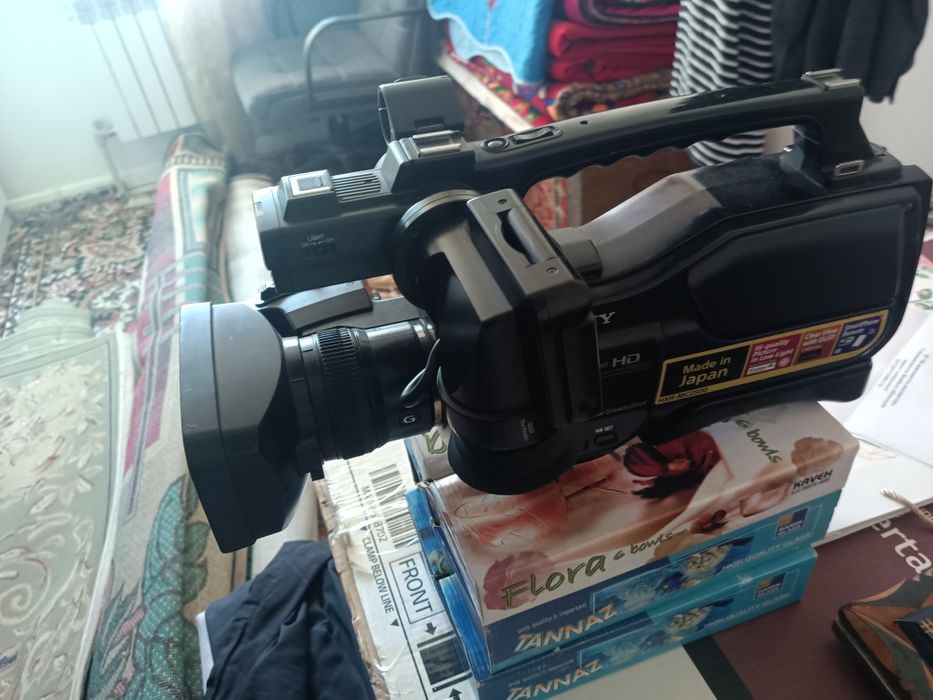 Видео камера SONY