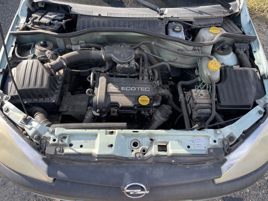 Опел Корса Ц 1.0i 12v 58кс 2003г На Части