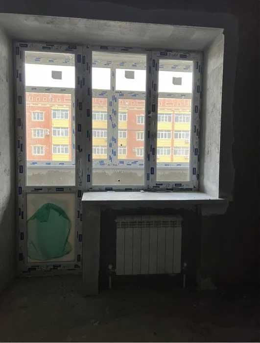 СРОЧНО Продам пластиковое окно с дверью