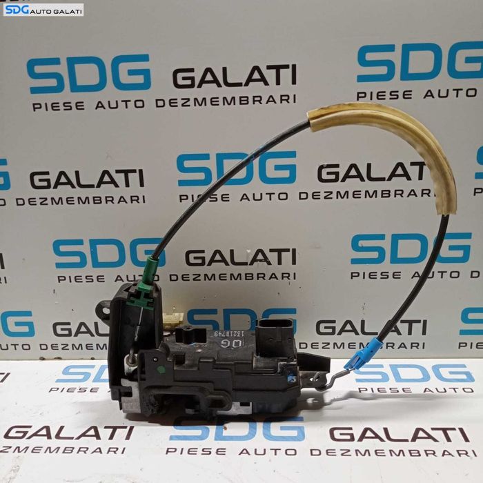 Broasca Incuietoare pentru Usa Portiera Dreapta Fata Opel Zafira B 2005 - 2014 Cod 13210749 13128112 [B1435]