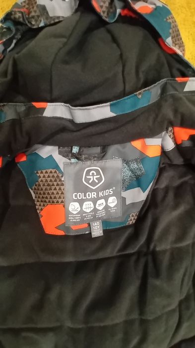 Детски гащеризон и яке за ски