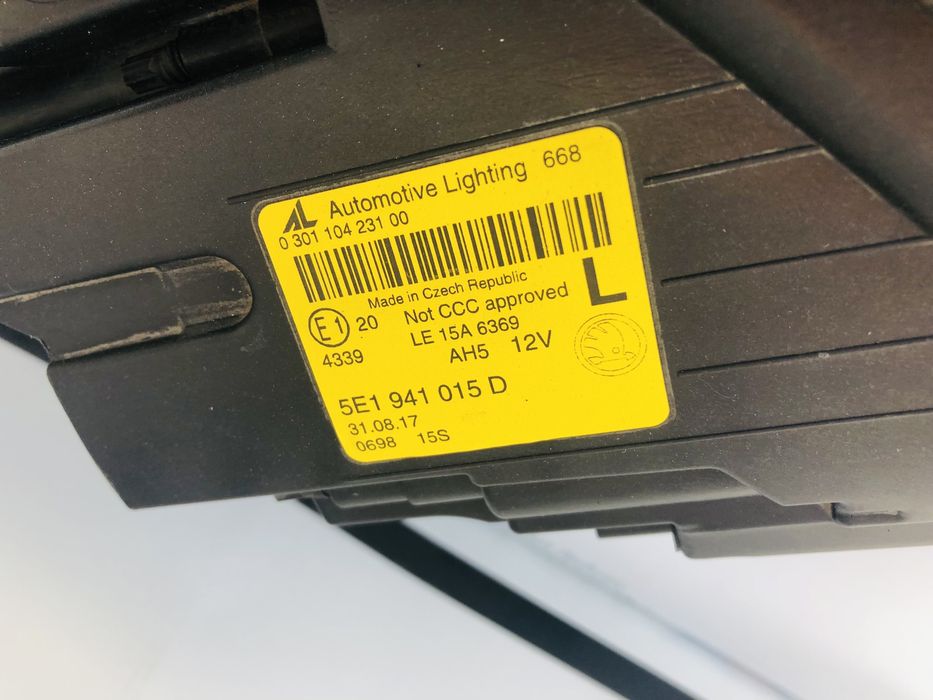 Far stanga Full Led Skoda Octavia 3 facelift dupa 2017 cod 5E1941015D