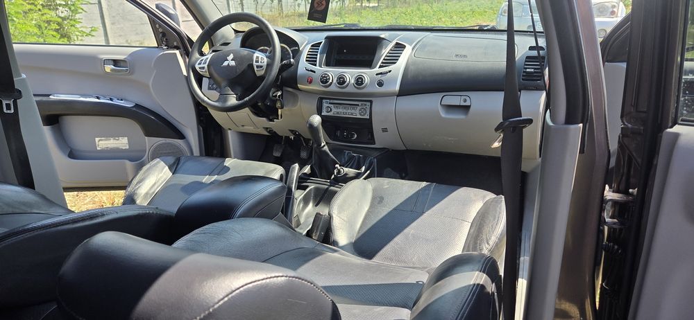 Mitsubishi L 200 4x4 climatronic