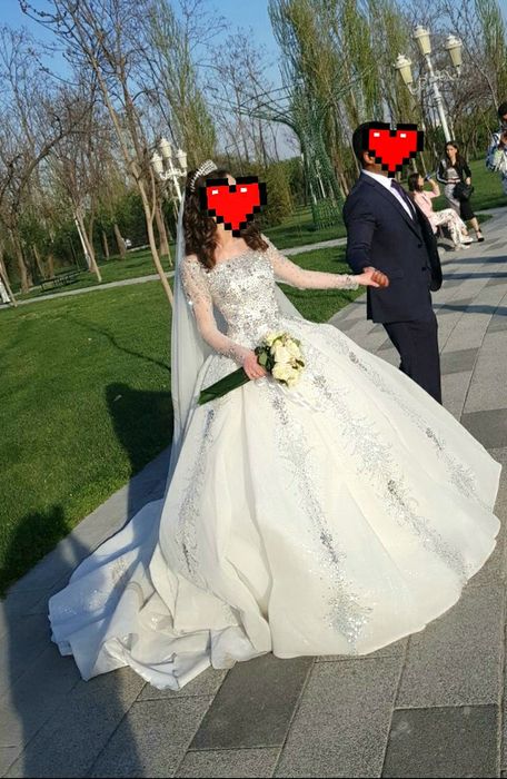 Продам свадебное платье размер S