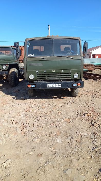 Продаётся Камаз с прицепом.