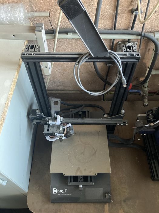 3D printer BiQu за триизмерен печат