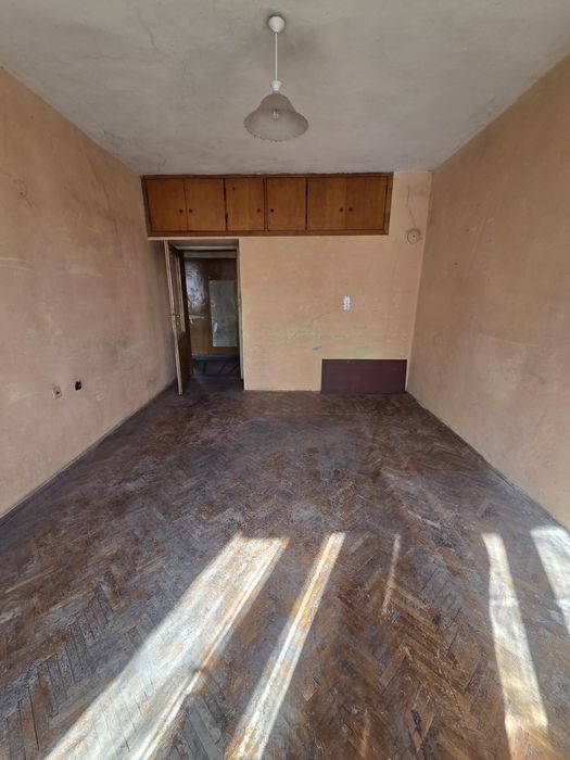 3 стаен Перник, Център 125000 евро