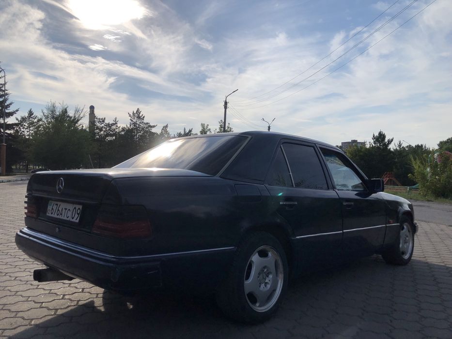 Продается Mercedes Benz E260
