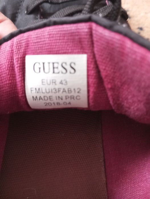 Кроссовки GUESS оригинал