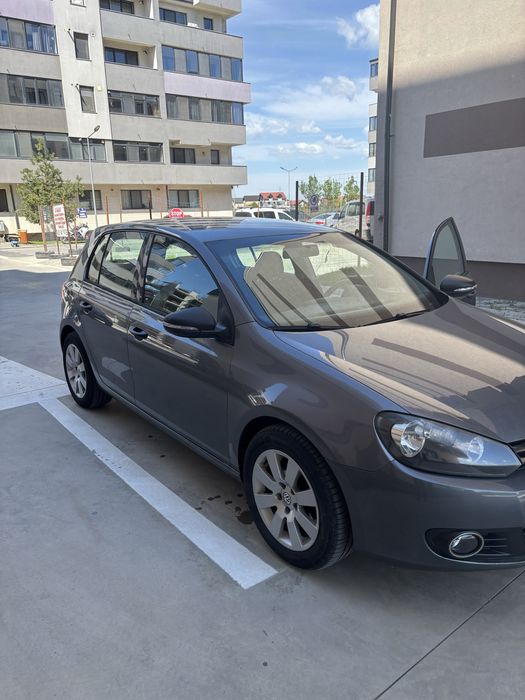 Volkswagen Golf VI
