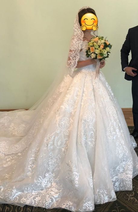 Свадебное платье