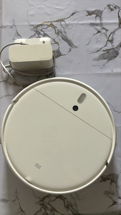 Срочно продается робот пылесос