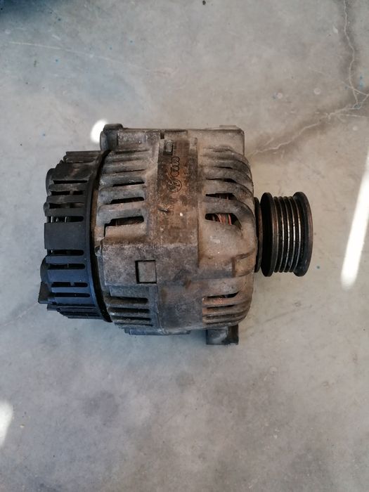 Динамо/Алтернатор/Генератор за Vw Пасат/Ауди А4 1.6/VW Passat/ Audi A4