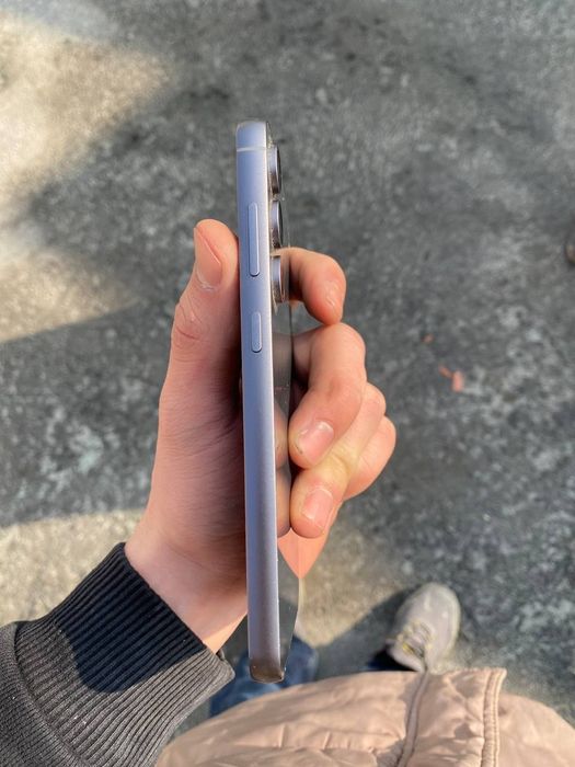 Samsung s23 fe сотилади