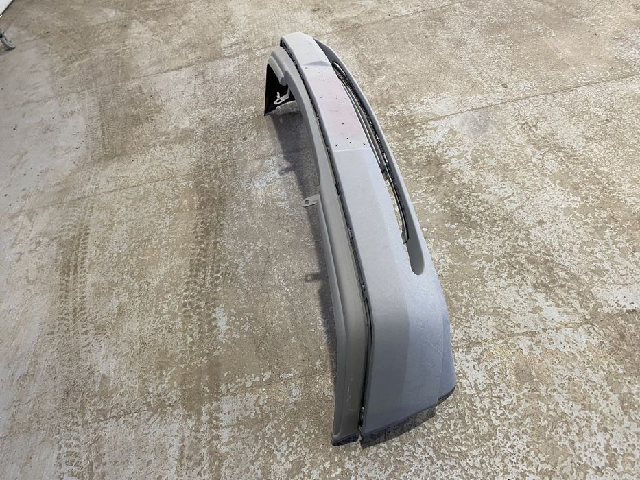 Бампер на мерседес c180 c200